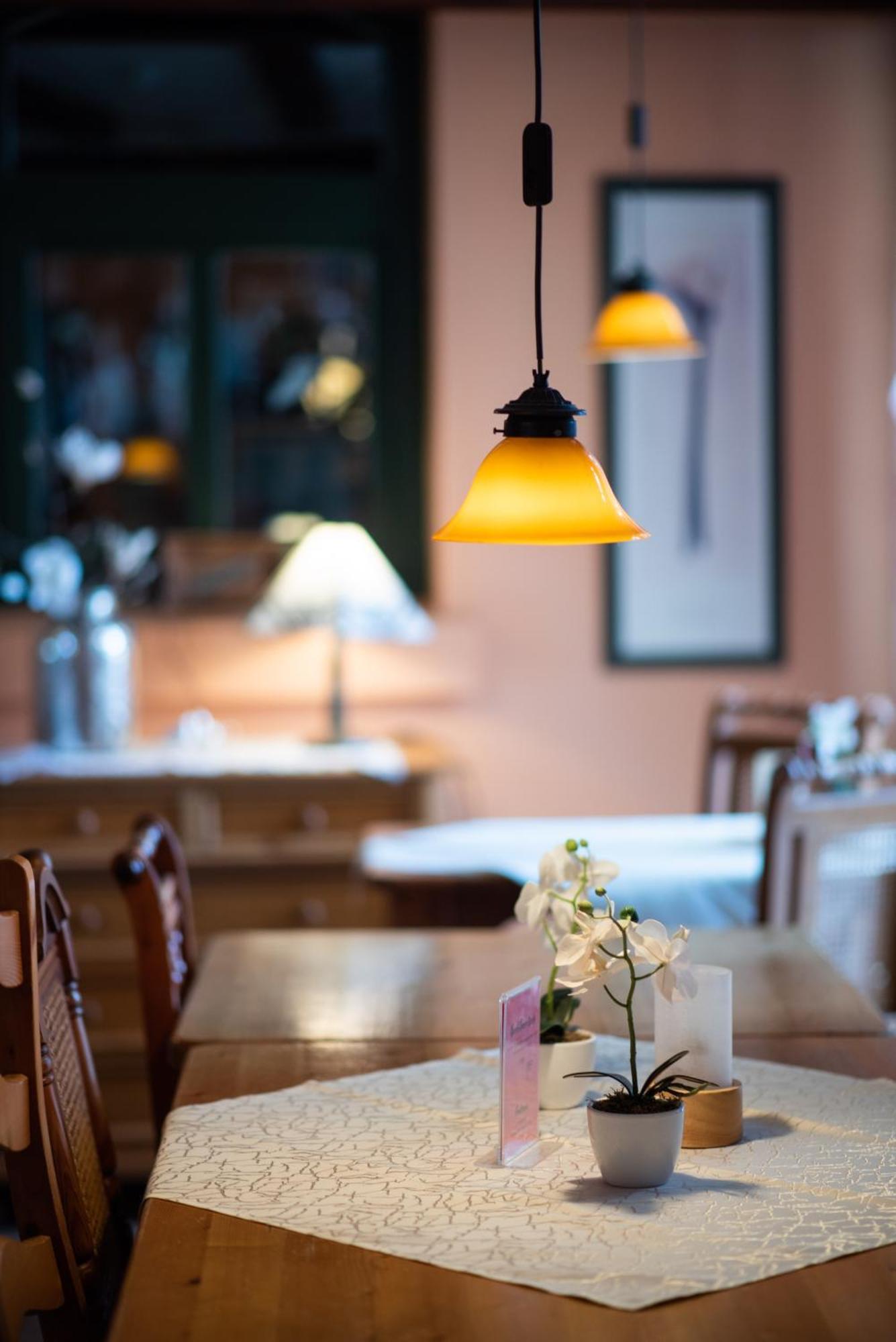 Mahlzeit - Hotel Brauhaus Weyhausen - Keramikstudio Extérieur photo