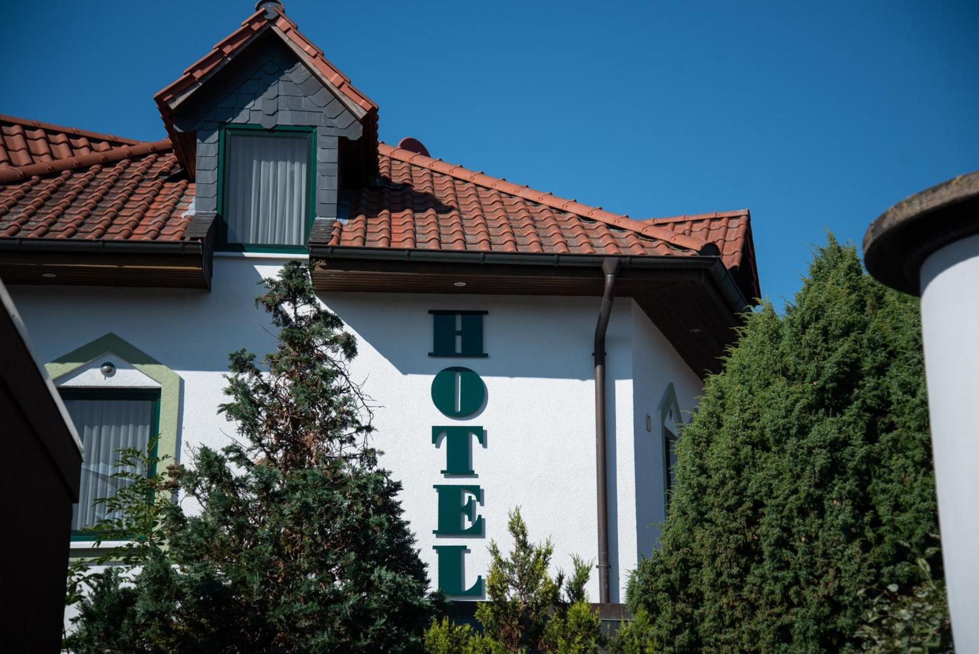 Mahlzeit - Hotel Brauhaus Weyhausen - Keramikstudio Extérieur photo
